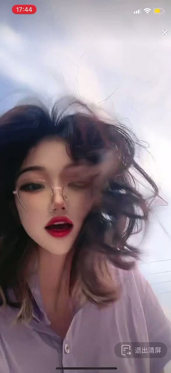 我问你 这有什么 这有什么 当俯视变成仰视 前方的双峰乳此动人