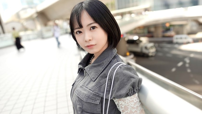 SIRO-5747 【童颜×浓密体毛×大量潮吹】只经历过普通性爱的女孩初次出演AV，体验无限连续高潮！佐仓日和
