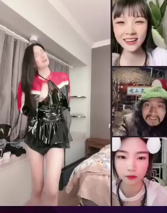 小幂幂热舞走光露点