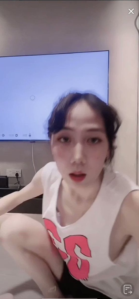主播这衣服 真不见外啊