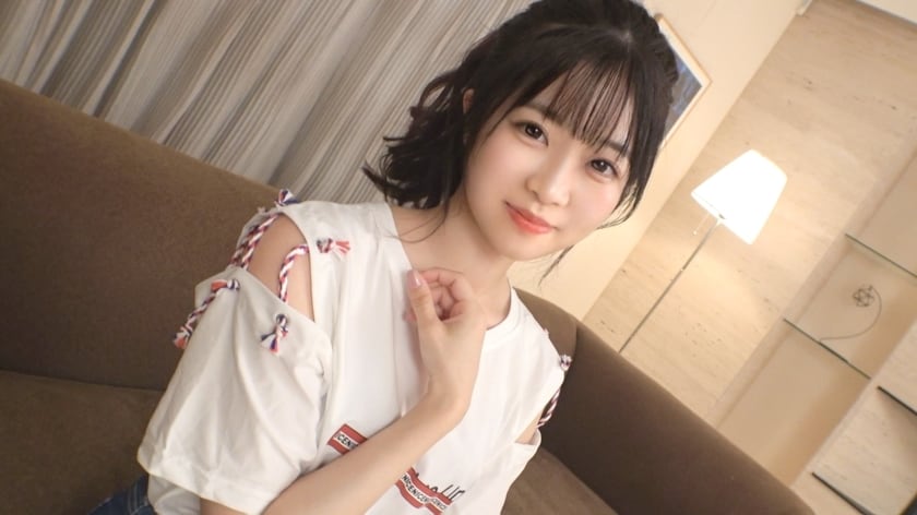 SIRO-4974 【绝品风采】【NTR欲望】健身教练的美体！一接吻就开机！一个可爱的小动物女孩，想要与不道德感发生性关系。